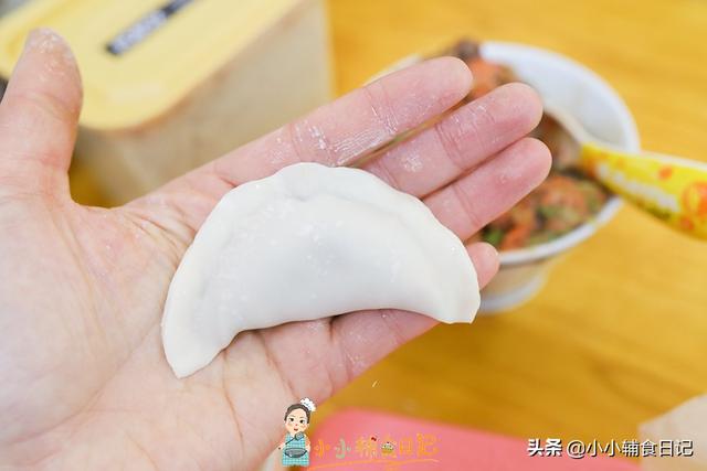 你的育儿经：自己在家做五块钱一顿有菜有肉吃的饱！这样做牛肉饺子就是香