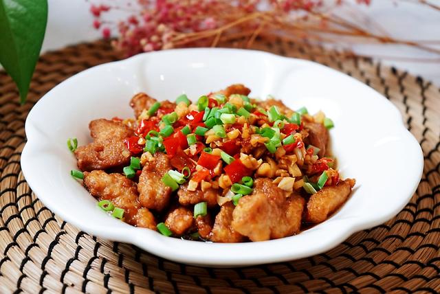 北方的特色菜“蒸酥肉”，鲜香入味，下饭不油腻，我家每周都要吃