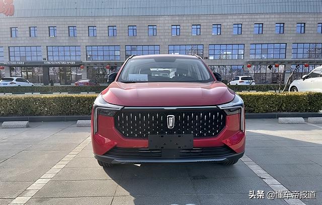 新车｜对标缤越和哈弗M6！定价多少合适？奔腾T55实车图曝光