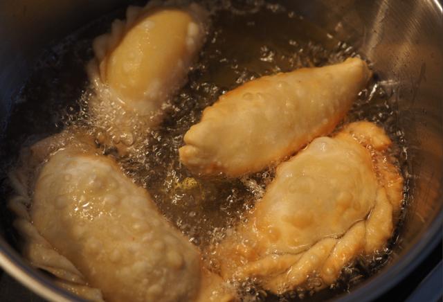 食物|这3种食物，越吃湿气越重！春天一定要少吃，再喜欢也要注意