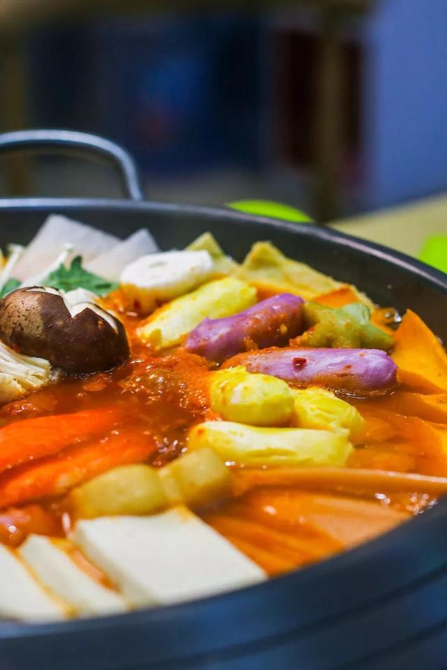 冬天的第一顿火锅，就在松江这里！你最喜欢哪一款？