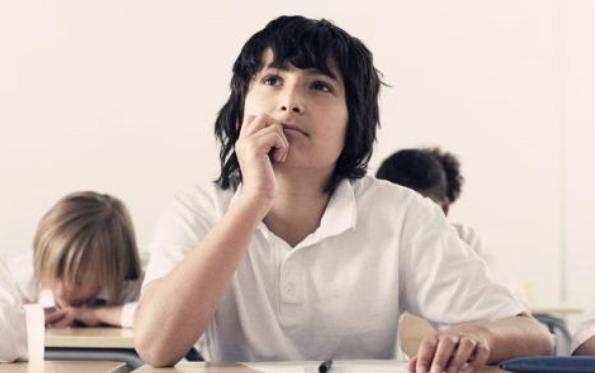 「超级宝妈」父母经常做的这几件小事，是对聪明孩子的“埋没”，尽量别做