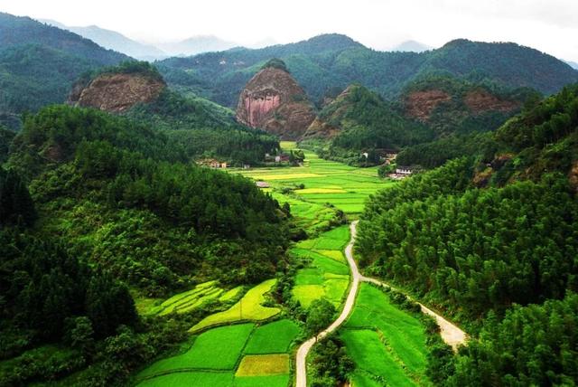 #约吗旅行#中国绿都 最氧三明 | 春来希望至，暖风拂过洒满阳光的大金湖