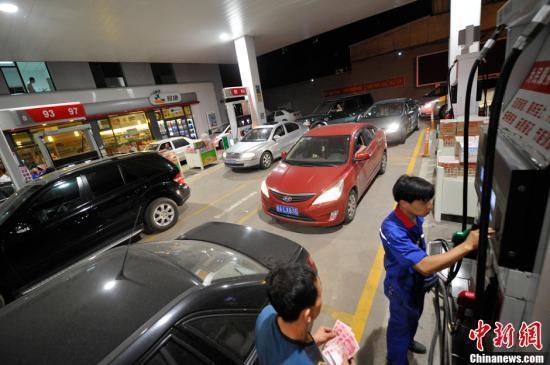 国内|国内油价或现“六连涨”，下班去加油吗？