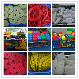 你的育儿经|当建构区搬到了户外,孩子能搭出一整个世界