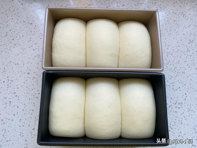 分享一款柔软拉丝的炼奶吐司，手撕吃最好，详细配方建议收藏