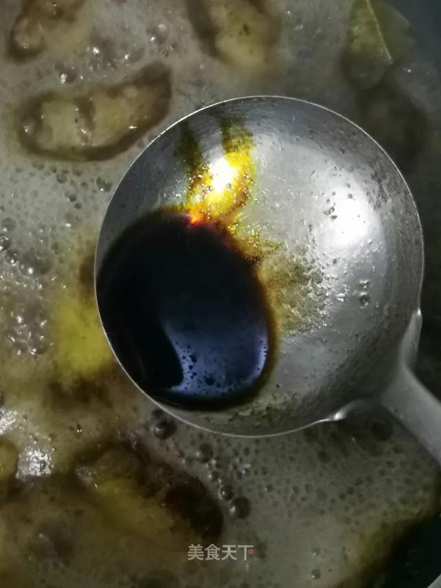 可乐鸡翅：好吃到舔手指，新手也能零失败