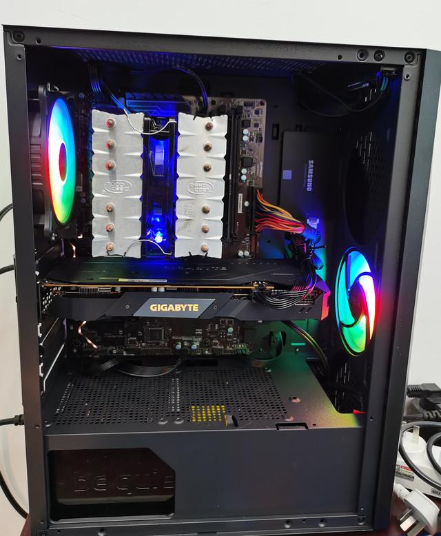 2千元内的完美电脑，用260元的QL3X组33万分游戏主机