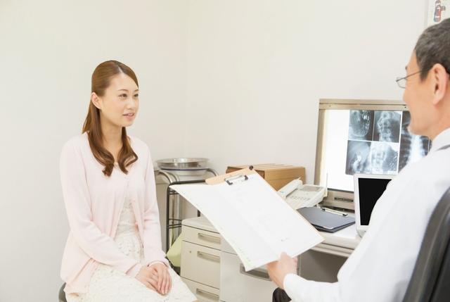 你的育儿经|宝宝出生可不都一定是头先出来,胎位不寻常,分娩难度也陡增