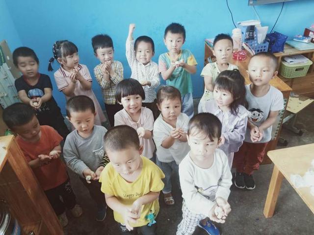 超级宝妈|南马中心幼儿园安恬园区：萌娃巧手做汤圆