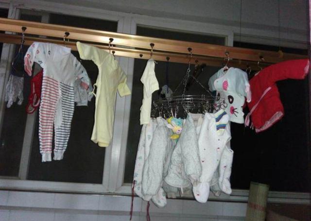 超级宝妈：“天黑前，把孩子衣服收进屋”，年轻人不屑的老观念，有科学依据