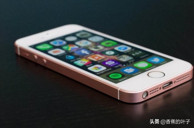 问题不断！iPhone12或让卡片消磁，华为迎来反超最佳时机