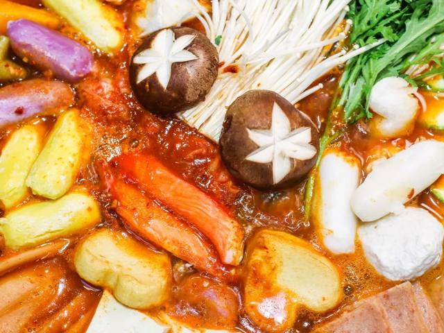 冬天的第一顿火锅，就在松江这里！你最喜欢哪一款？