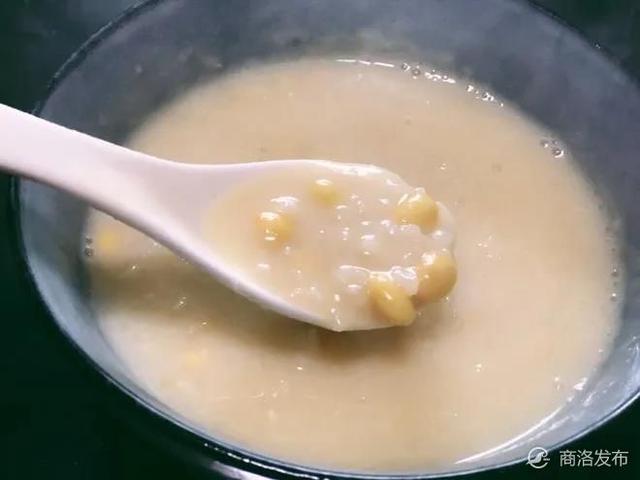 舌尖上的商洛｜阴冷天里，商洛人最需要滚烫的豆面汤来暖胃