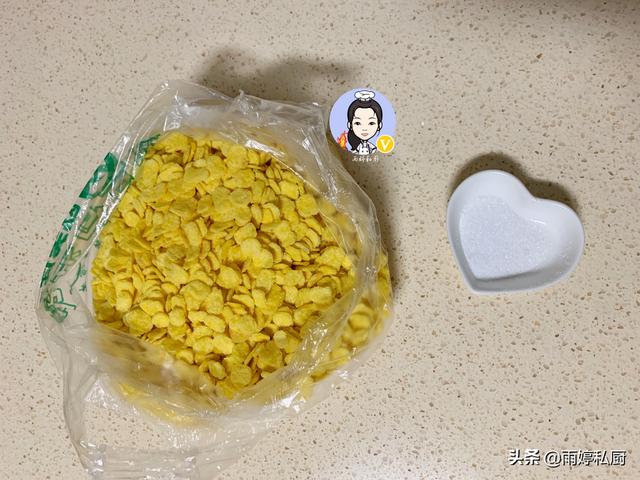 「超级宝妈」花费3块钱，5分钟做出一大堆小零食！香酥脆，无油无添加，更健康