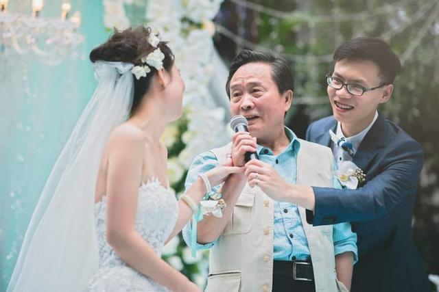 父母婚姻对娃影响有多大？李思文：妈妈离婚五次，婚姻不幸是常态