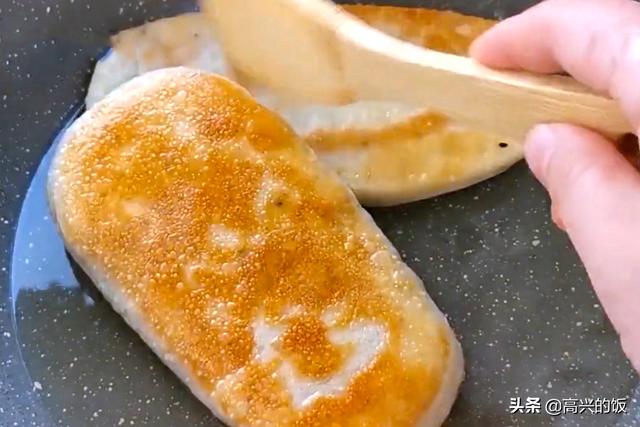 怎么做千层饼？掌握好这3点，轻松出千层，外酥里嫩、层层分离