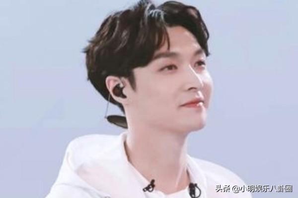 惊落梧桐|国内PD第一人张艺兴，为何如此钟意男团，而不是女团