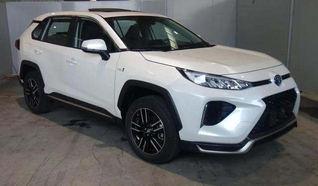 丰田新款威兰达和RAV4插混版登场，本就大热，这次更火了