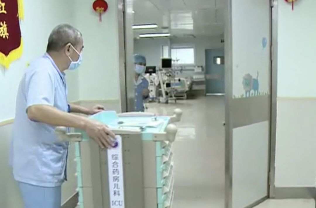 「暖先生格调」3岁宝宝高烧不退，尿尿变成酱油色！爸妈怕被隔离不敢送医，结果……