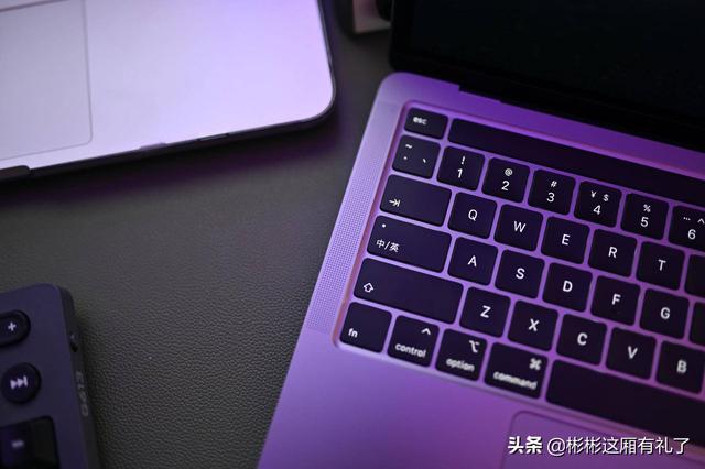 间隔5年的两台MacBook pro有什么区别？对比