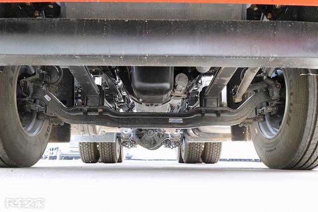 煤炭砂石料运输必看，4款国六平顶牵引车盘点，你会选谁？