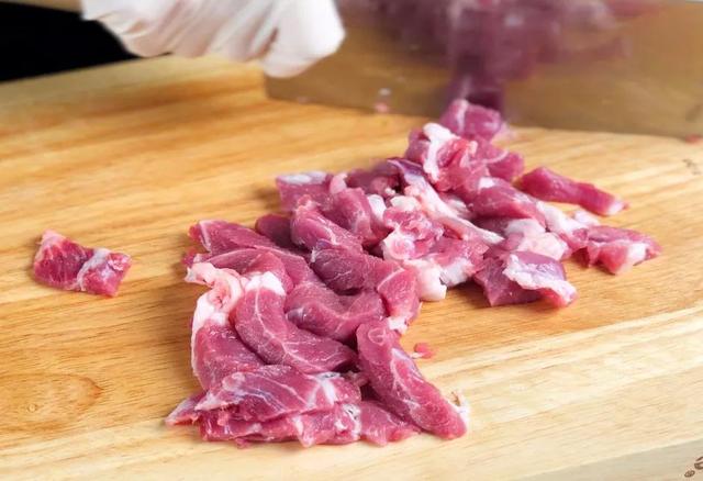 天冷降温必吃它，温补又暖身，有它还要啥秋裤