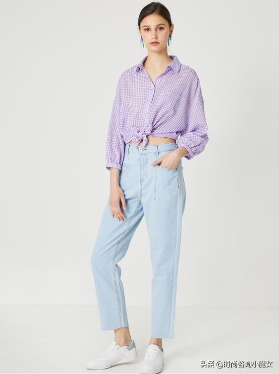 最时尚觉得穿格子衬衫太古板了吗？这样穿，青春显活力哦