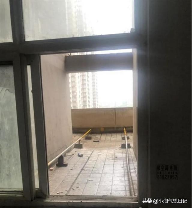 超级宝妈|4岁男童30楼坠楼身亡：请别再让孩子独自在家，他们真的只是孩子