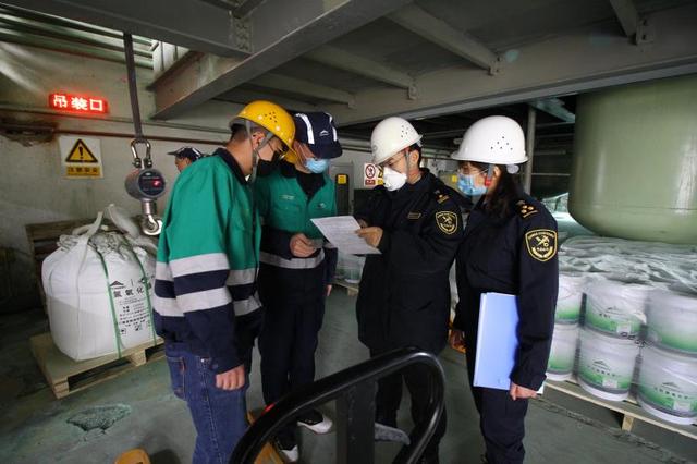 企业|兰州海关充分释放税收优惠政策“红利”支持企业“轻装”前行