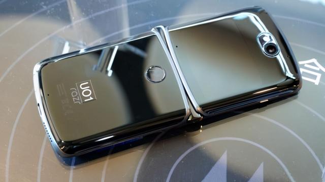 motorola razr 5G 外形手感评测 |硬核测评