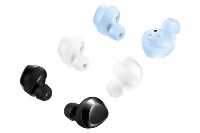 #环球网#Galaxy Buds+登场：续航从13小时升至22小时