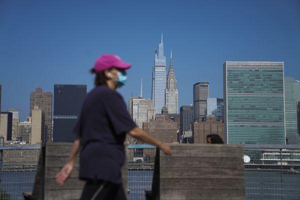 美国|“房子像面包一样被卖掉”外媒：美房地产业迎来复兴