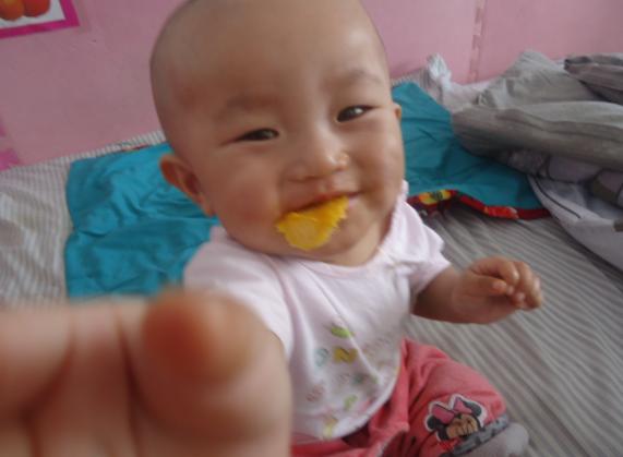 超级宝妈|宝宝容易积食？儿科医生：妈妈改掉3个坏毛病，宝宝脾胃更健康