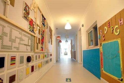 无敌小萌神|大S女儿幼儿园毕业，汪小菲晒照一家三口，小玥儿长相被“截胡”