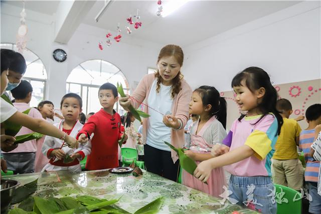 家有儿女|独山县第四幼儿园：快乐童年 我们一起过端午！