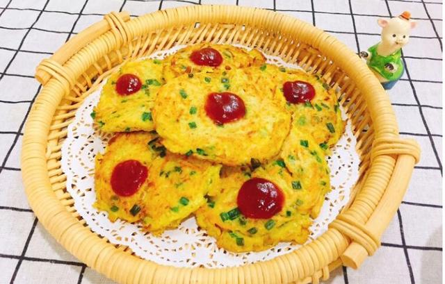 1个萝卜，2个鸡蛋，混合均匀上锅一煎，3天不吃馋得慌，非常香