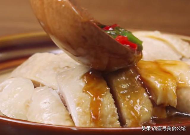 居家分享藤椒鸡的简单做法，鲜辣味美，肉嫩多汁，解馋的家常美食