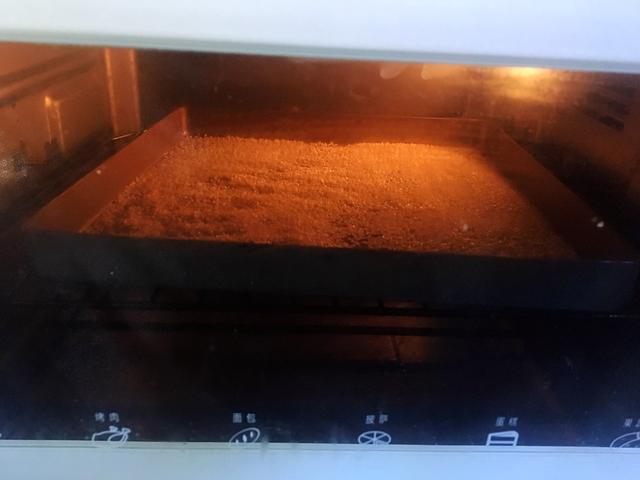 冬天的常备小零食，在家也能轻松制作，咬一口，满嘴香