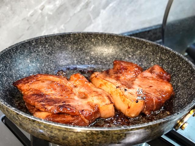 猪身上最好吃的一块肉，肥瘦相间似雪花，30块钱1斤，买到赚到