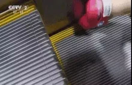 【暖先生格调】这些东西严重影响宝宝发育，很多人家里都有，快扔掉！