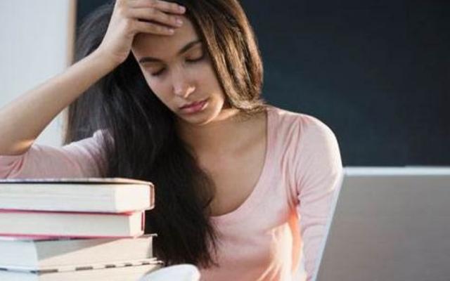 「你的育儿经」玩手机有辐射，孕期不能玩手机？比起手机孕妇更应该注意这些辐射