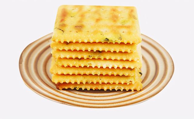 童年记忆，葱香苏打饼干，在家完美复刻，做好不硬酥到掉渣