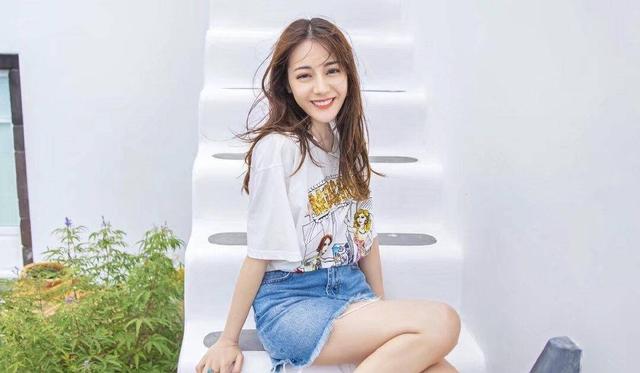 热巴自曝父母被私生饭骚扰,无奈发声:我的父母不需要你来关心|电影工厂