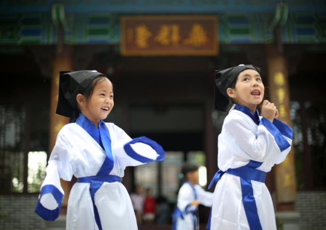 #超级宝妈#特色幼儿园的特色？是高人一等的教育还是一笔可观的智商税？