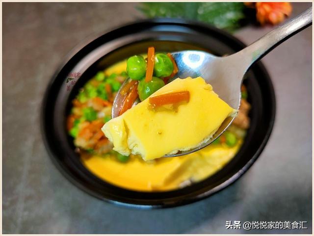 鸡蛋羹怎样蒸才嫩滑？火候是关键，这1步做对了，简单省事无气孔