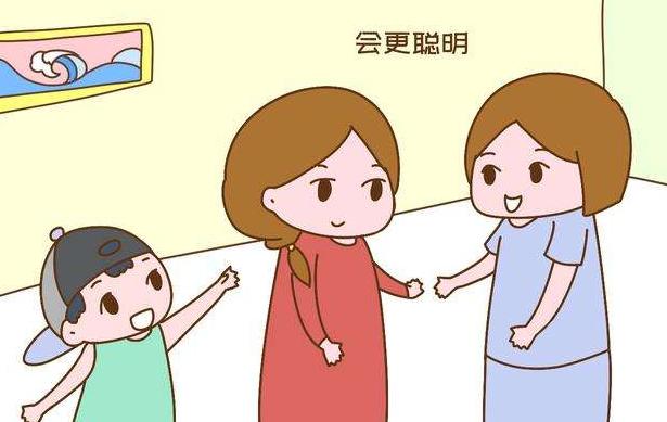「你的育儿经」孩子有这3个“烦人”举动，是在偷偷变聪明，妈妈再烦也要忍住