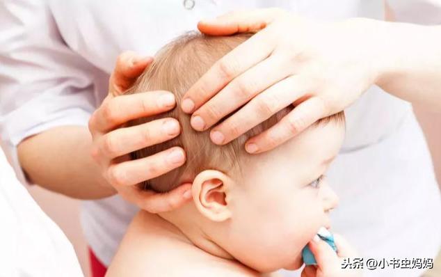 #春风#宝宝头型与智商有关系吗？儿科医生提醒：别错过塑造头型关键期