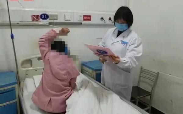 孩子|8岁女童被橡皮筋崩裂眼球！家长注意：别让玩具成伤害孩子的凶器