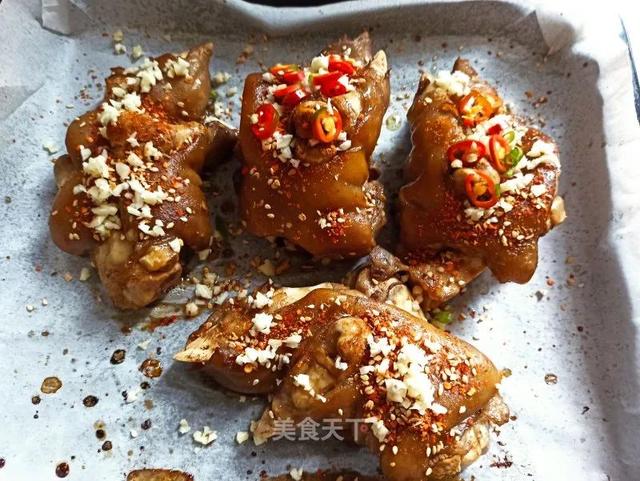 猪蹄这样做，软而不烂，肥而不腻！香糯可口，入口即化！家人超爱吃